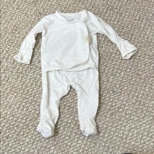 Bonsie Skin to Skin Newborn White Footie